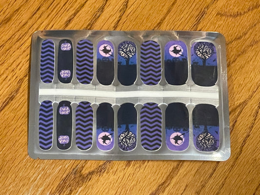 Witchy Moon Nail Wraps