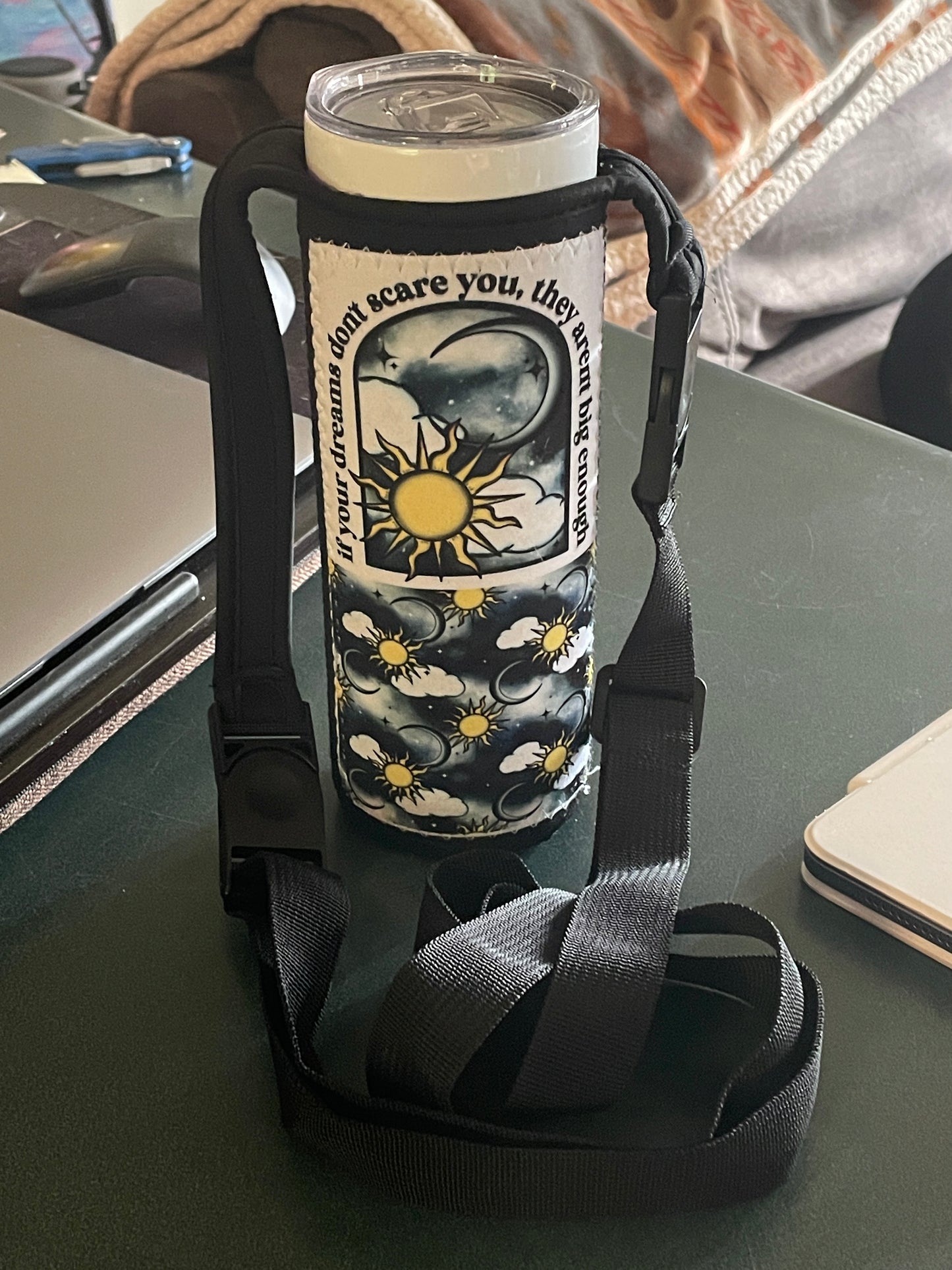 Skinny Tumbler Neoprene Carry Bag for 20 oz